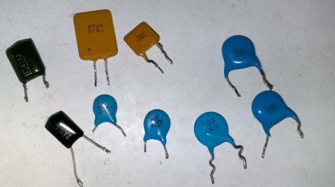 工业、汽车与家电场景电容好坏检测全攻略（适配工厂汽修家电维修，新手也能快速上手）